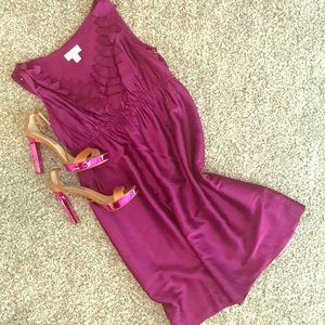 ᗩᑎᑎE TᗩYᒪOᖇ ᒪOᖴT ᑭIᑎK ᗪᖇEᔕᔕ